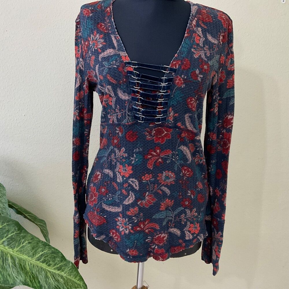 William Rast Blouse top Women's size L Lace-Up Henley Boho LS distressed raw hem